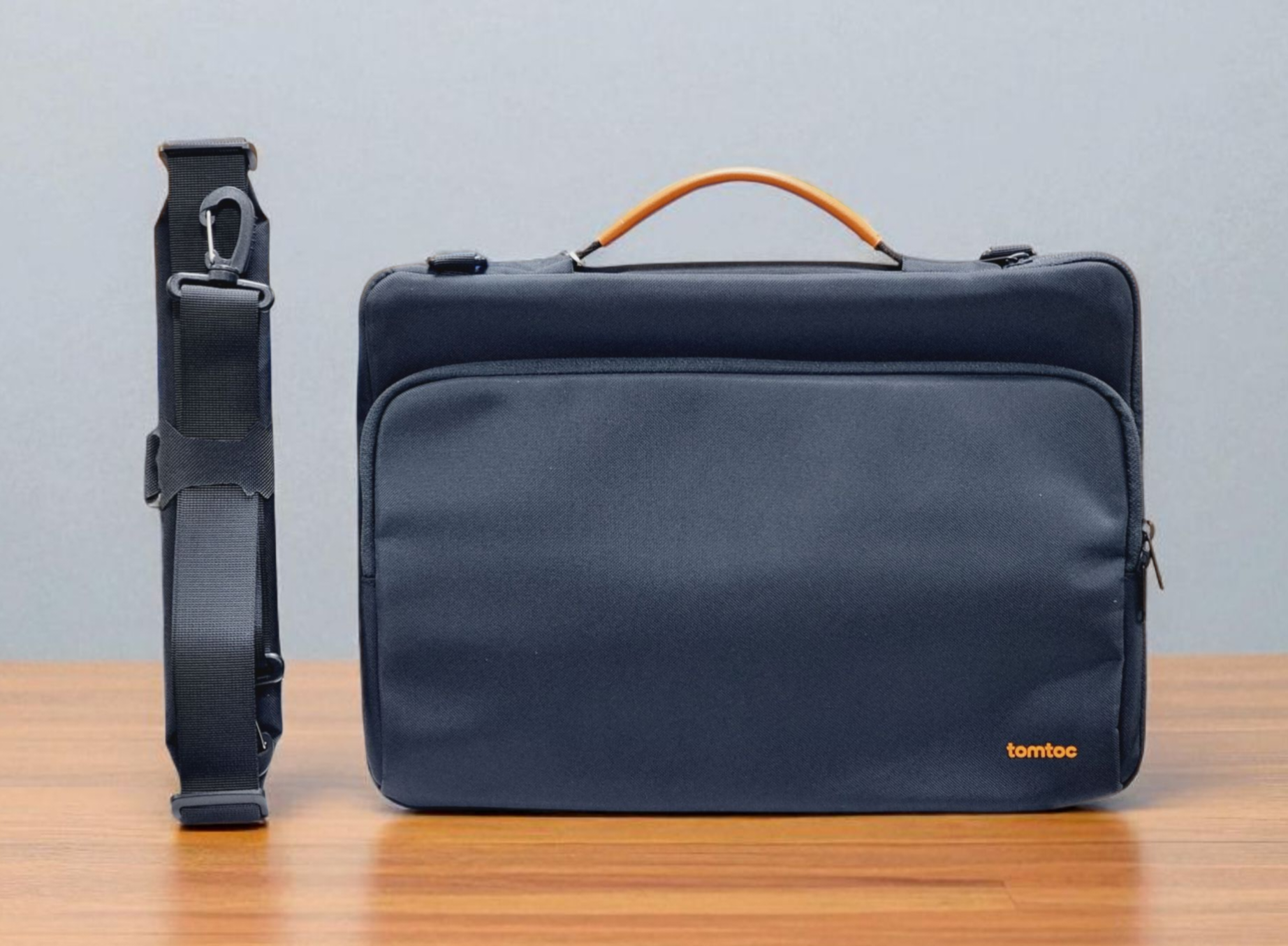 TOMTOC DEFENDER A40 13.5-14 INCH LAPTOP SHOULDER BAG